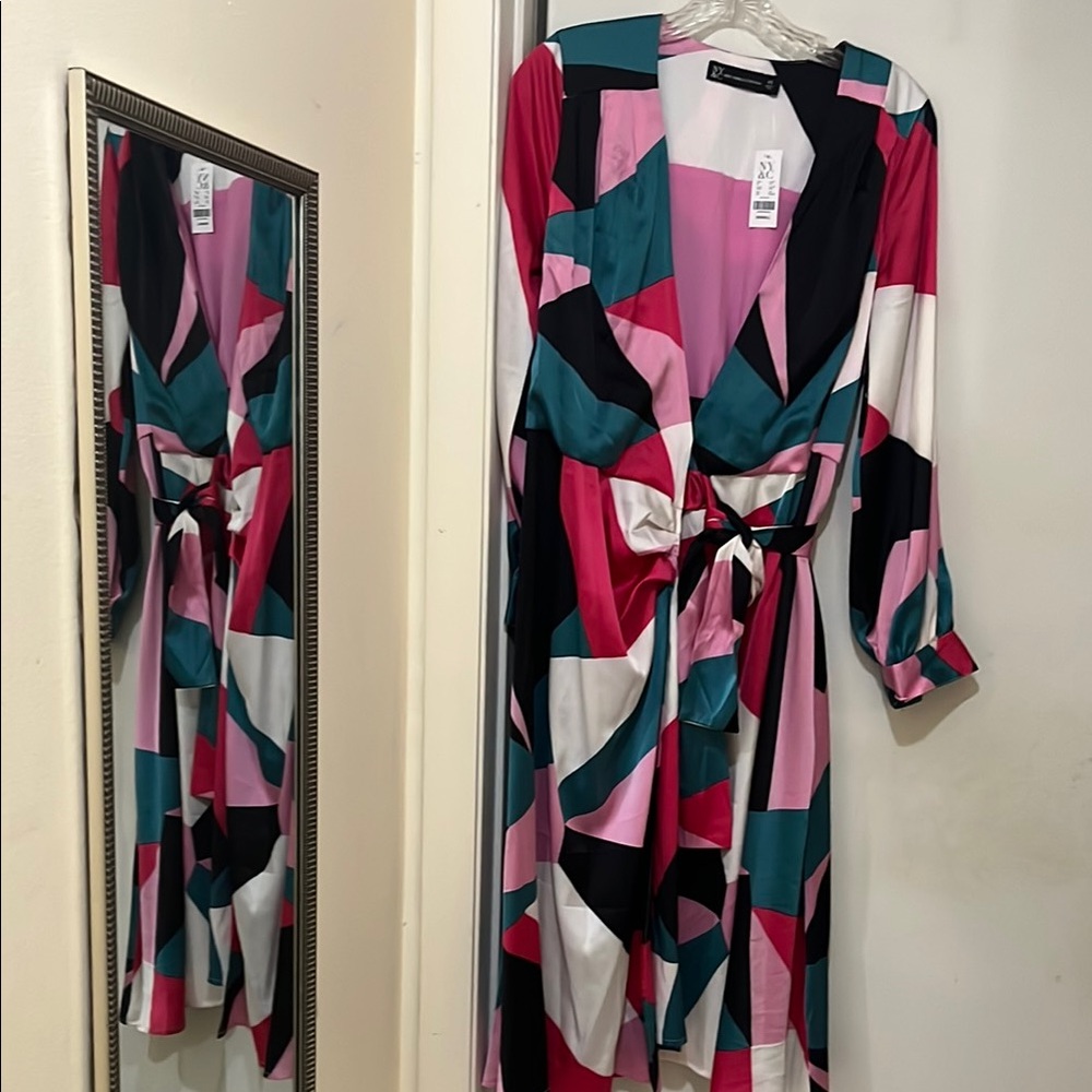 New York & Company Multicolor Geometric Long Sleeve Dress